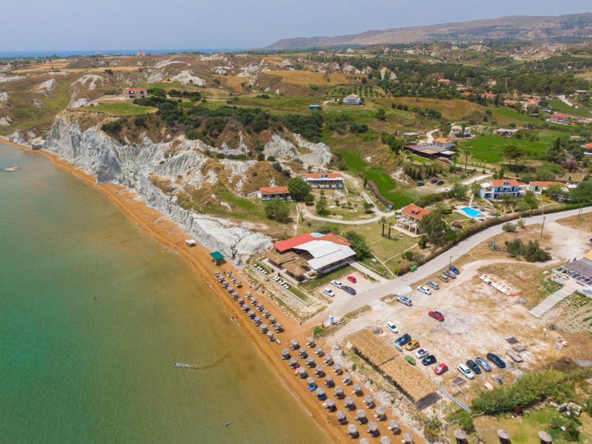 XI Village Xi Beach Bagian luar foto